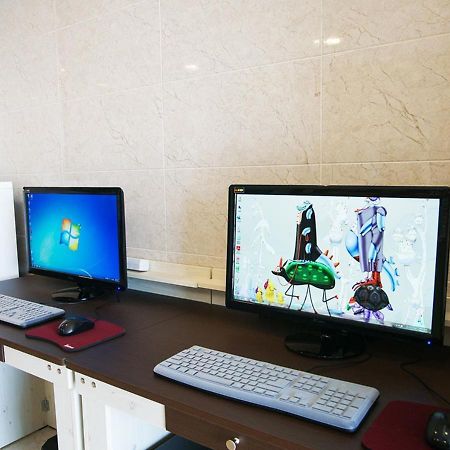 Iris Hotel Сеогвипо Екстериор снимка